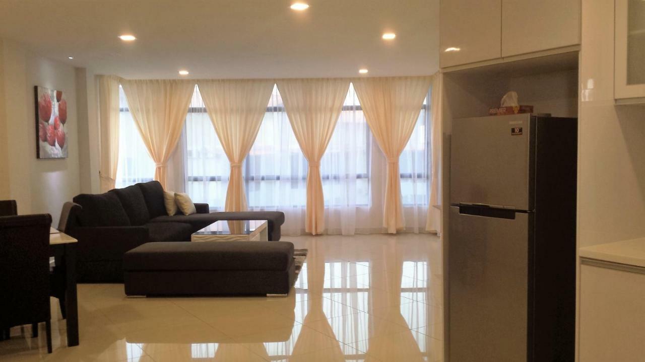 Cherloft@Samsuria Beach Residences Kampung Sungai Ular Eksteriør billede